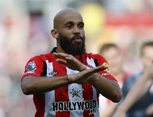 水果机-曼联资讯号：姆贝莫周六将完成第一部分体检，周日签约&amp;随队赴美