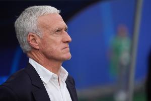 法国队14人核心阵容逐步成形，将围绕奥利塞和姆巴佩构建新体系