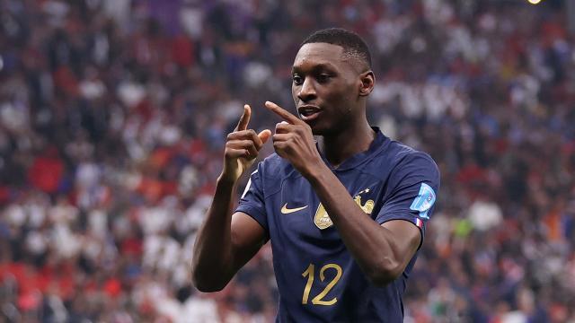 水果老虎机-【人物】穆瓦尼：法国群星阵中，朴实的平民英雄