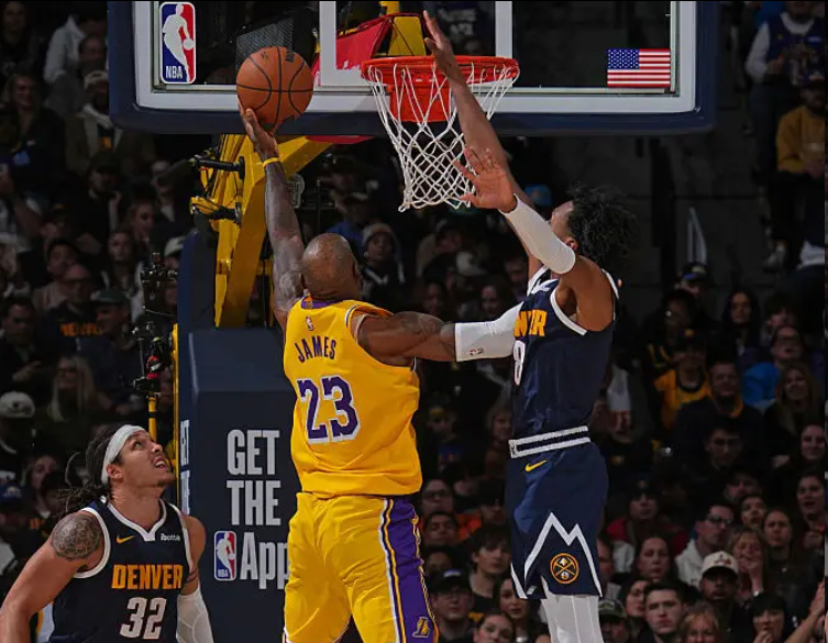 水果机-湖人实现16分大逆转！掘金末节9分钟仅8分 下半场仅36分崩盘